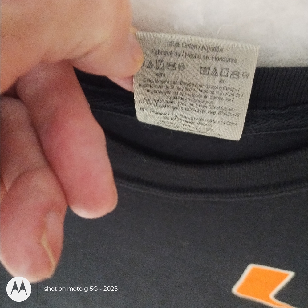 Miami Hurricanes Black t Shirt, Canes "U" On Front,Canes Graffics On Back - Picture 3 of 5